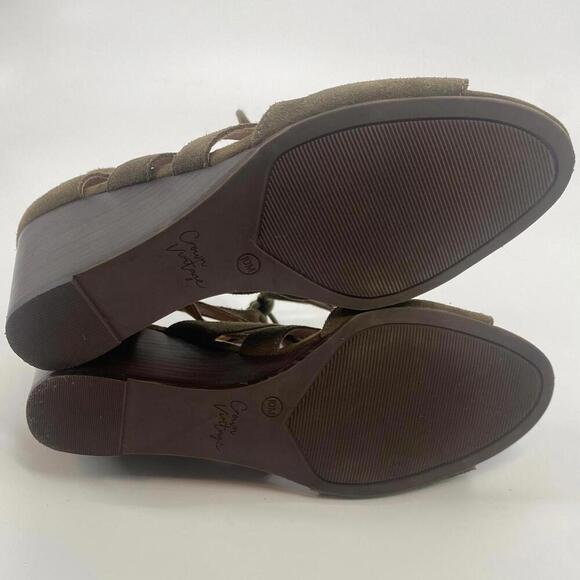 Stylish Olive Green Lace-Up Wedge Sandals - Picture 6 of 6